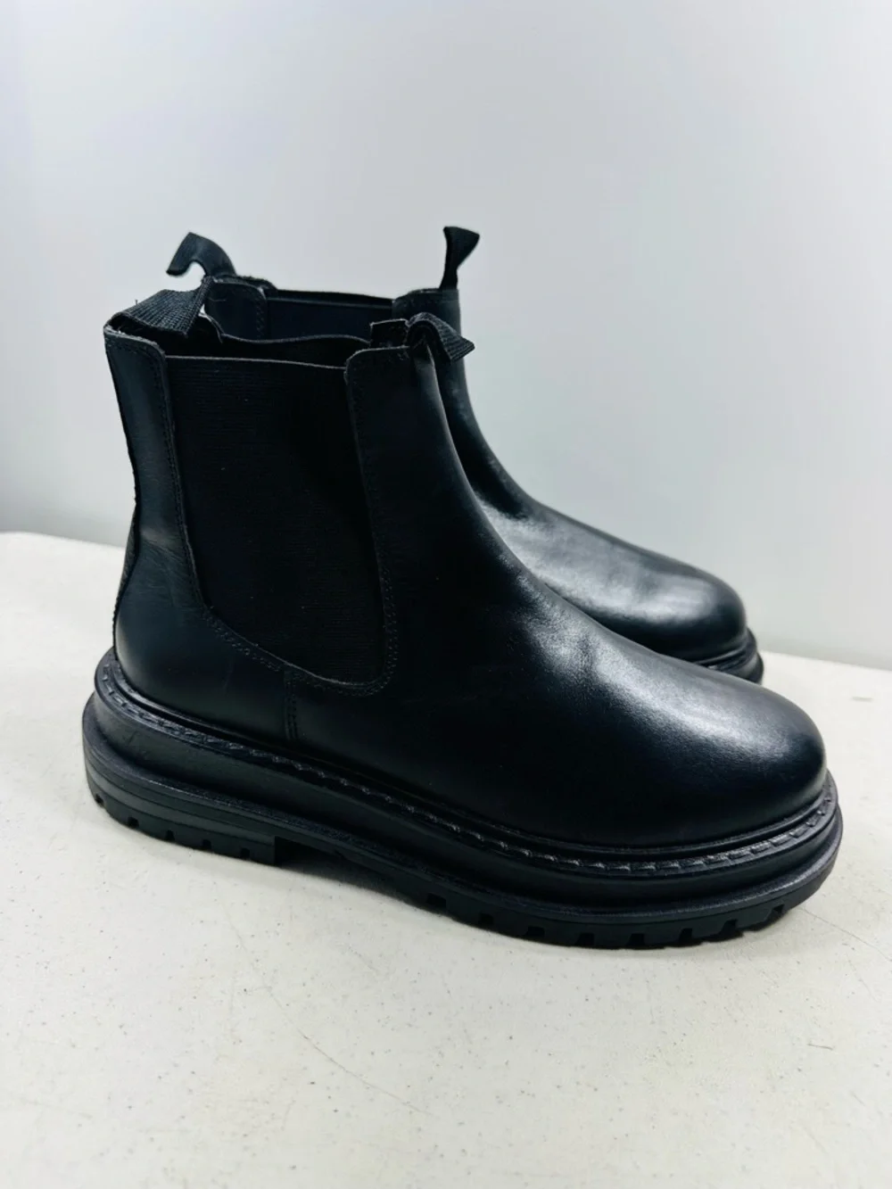 ASOS DESIGN Black Leather boots size 8